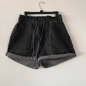 Paper bag Jean shorts in black denim